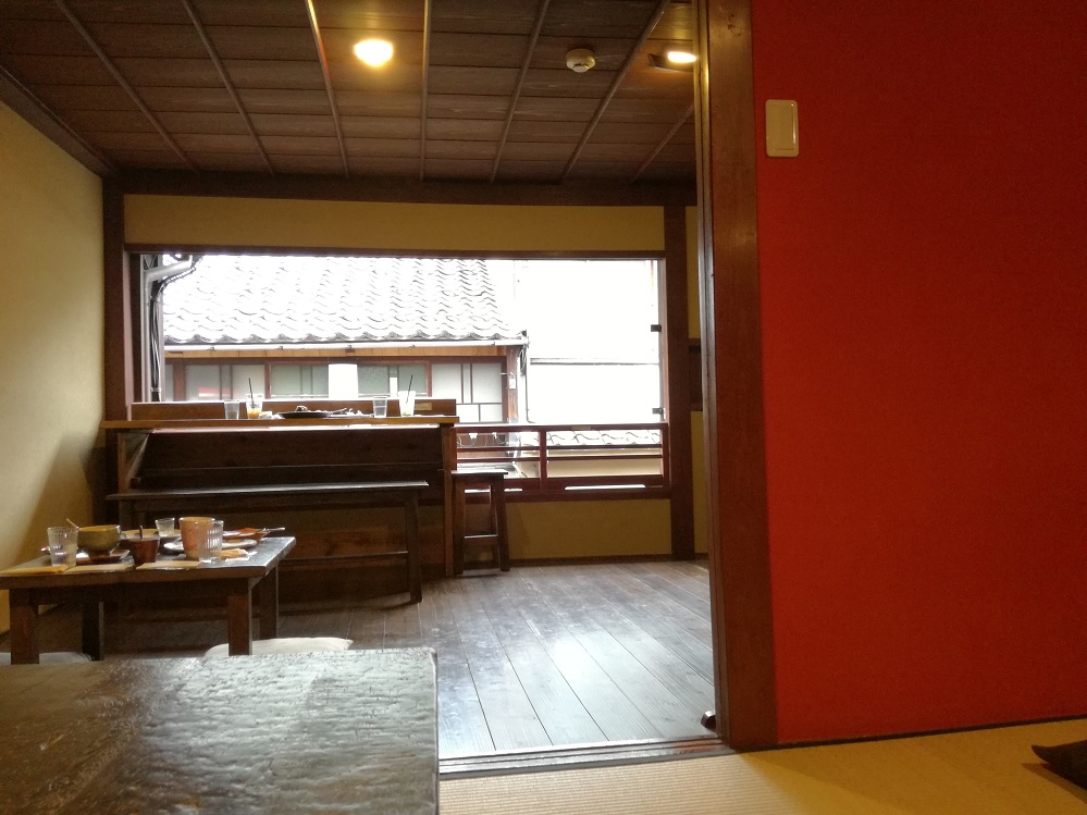 東茶屋街のフラッフィーさんでこだわり尽くしのパンケーキに舌鼓