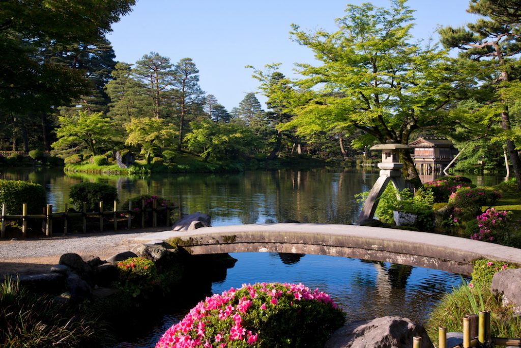 美しい！日本三名園「兼六園（金沢）」に『無料』で入る方法
