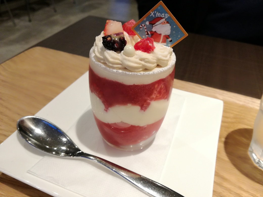 21世紀美術館となりのケーキ屋さん、パティスリーオフクのスイーツに心躍る昼下がり