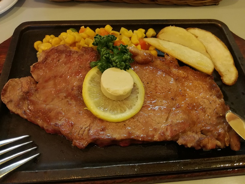 金沢　内灘のステーキ食堂千石で肉にくしいランチ