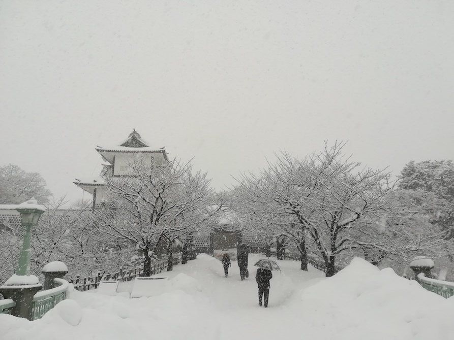 2018年、大雪の金沢城
