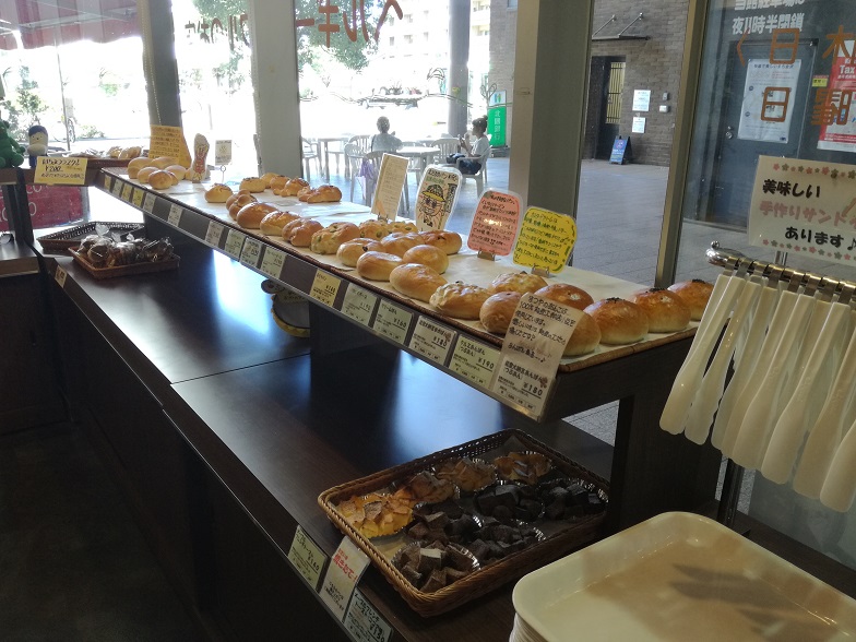 近江町市場のパン屋さんまつやは自然派のこだわりパン