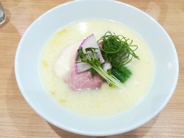 鶏soba 㐂咲（キサキ）の鶏白湯ラーメン